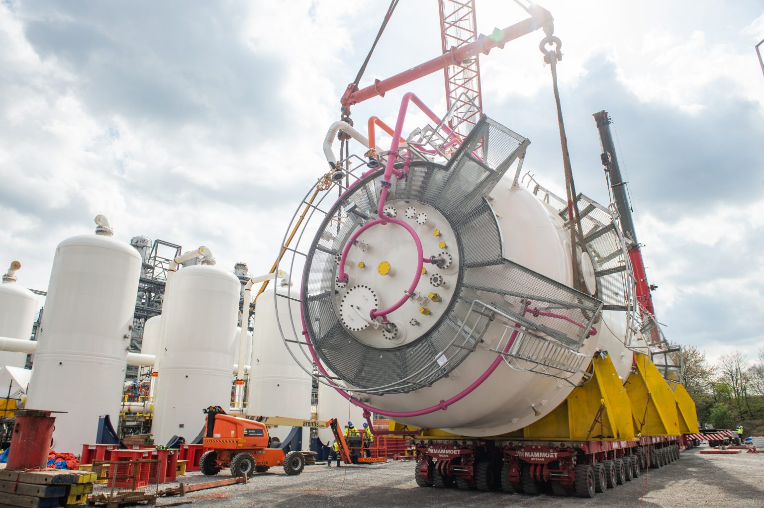 ArcelorMittal Belgium lifts bioreactors into place at its ...