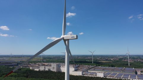 Storm construit le premier parc éolien non subsidié de Belgique sur les terrains d'ArcelorMittal Belgium à Gand