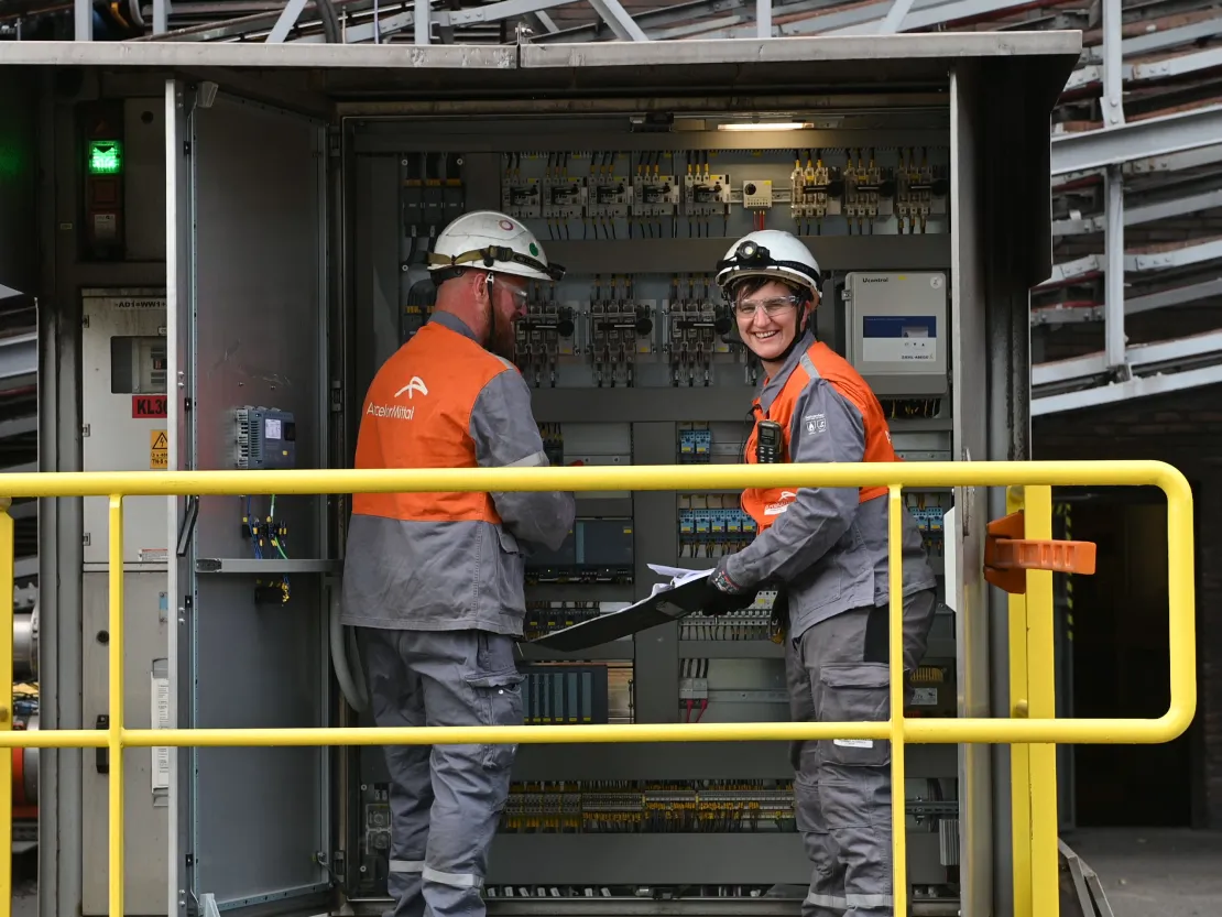 Florance & collega koeltechnieker aan het werk