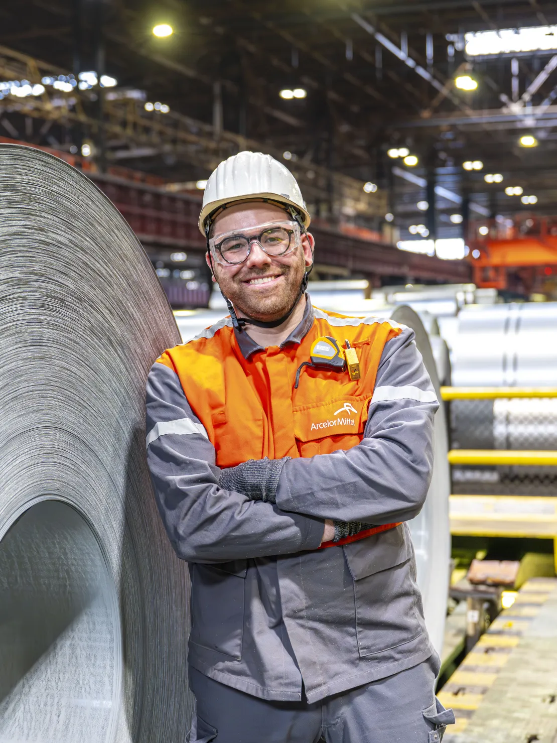 Ingangsoperator Jasper voor een staalrol
