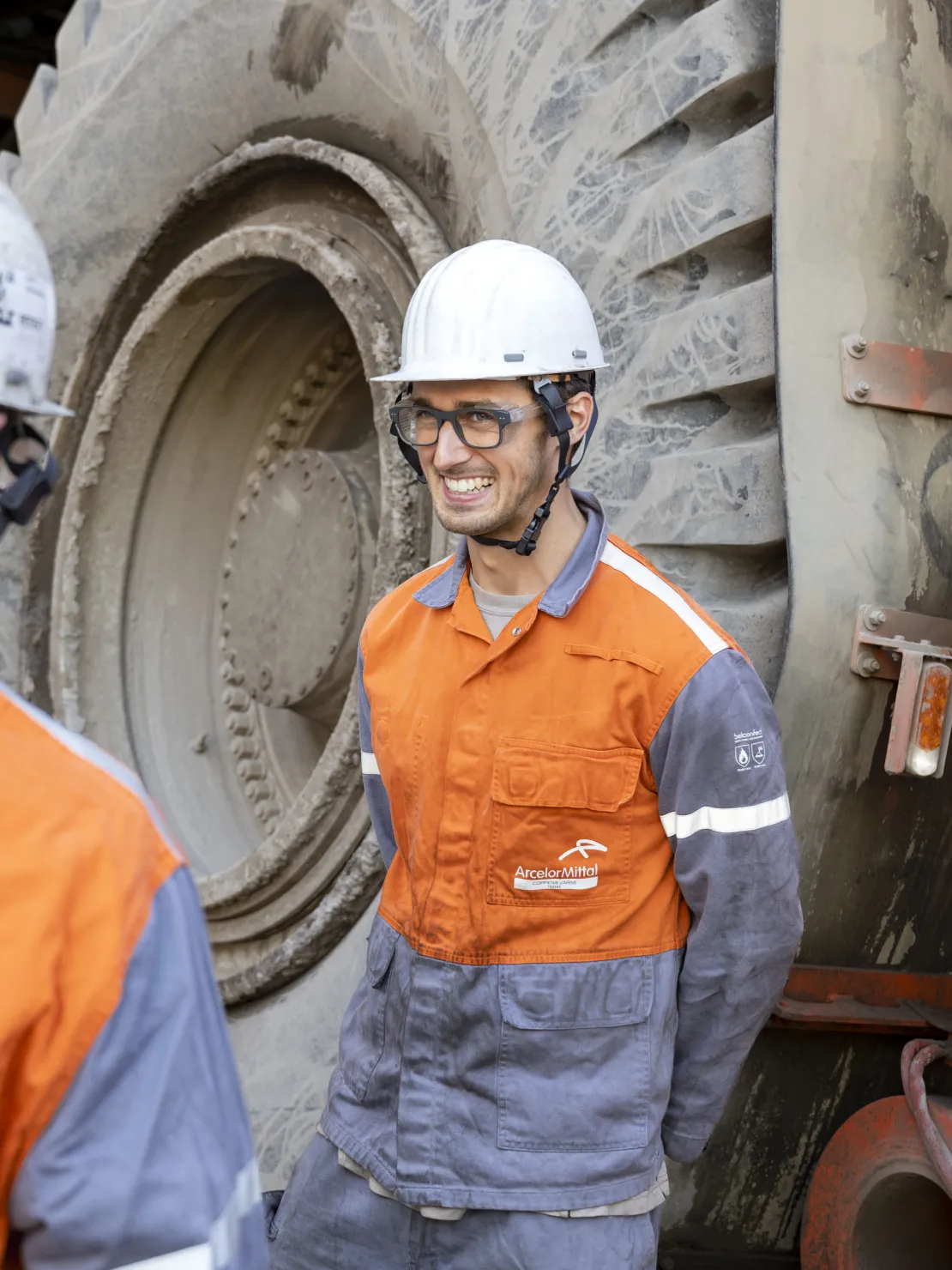 Jarne machinewerker lacht