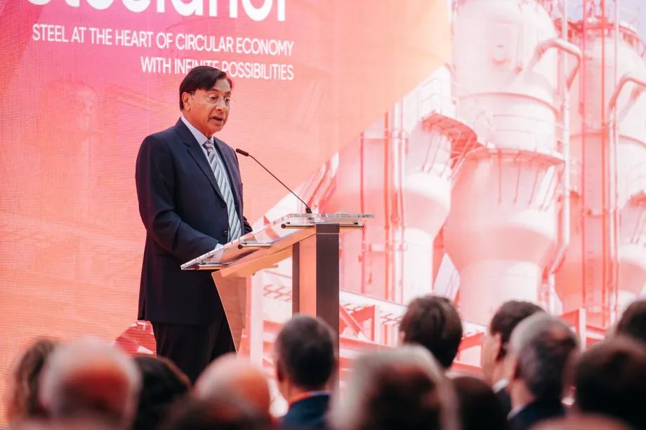 Mittal inaugure Steelanol