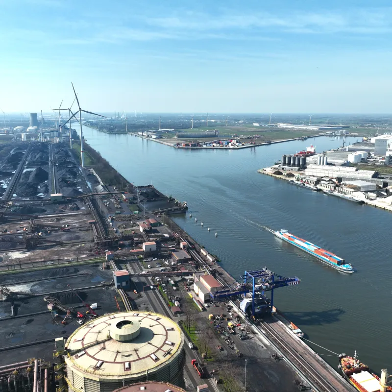 Kanaal en grondstoffen